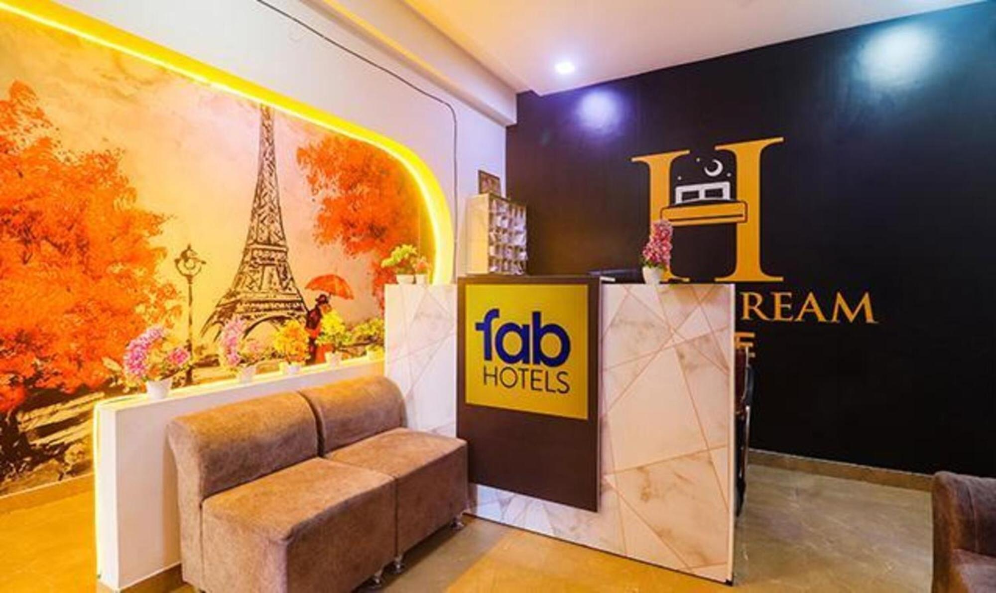 Fabexpress The Dream Elite - Nr Golconda Fort, Manikonda Hyderabad Exteriör bild